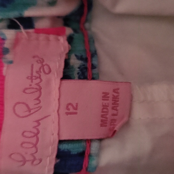 Lily Pulitzer scalloped trimmed signature print kids skorts size 12 - Picture 3 of 8